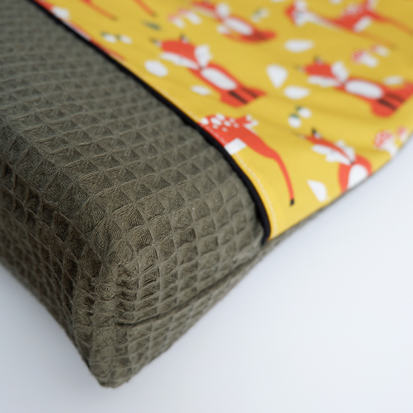 Aankleedkussenhoes Vos oker geel | Wafelstof vintage groen - Afbeelding 3