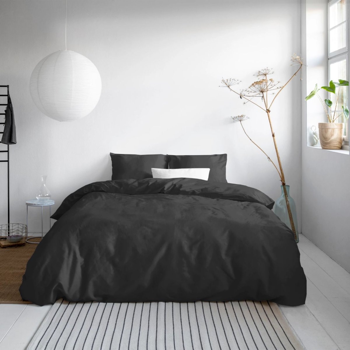 Primaviera Uni Satijn Dekbedovertrek – 200×200/220cm – Zwart - Afbeelding 3